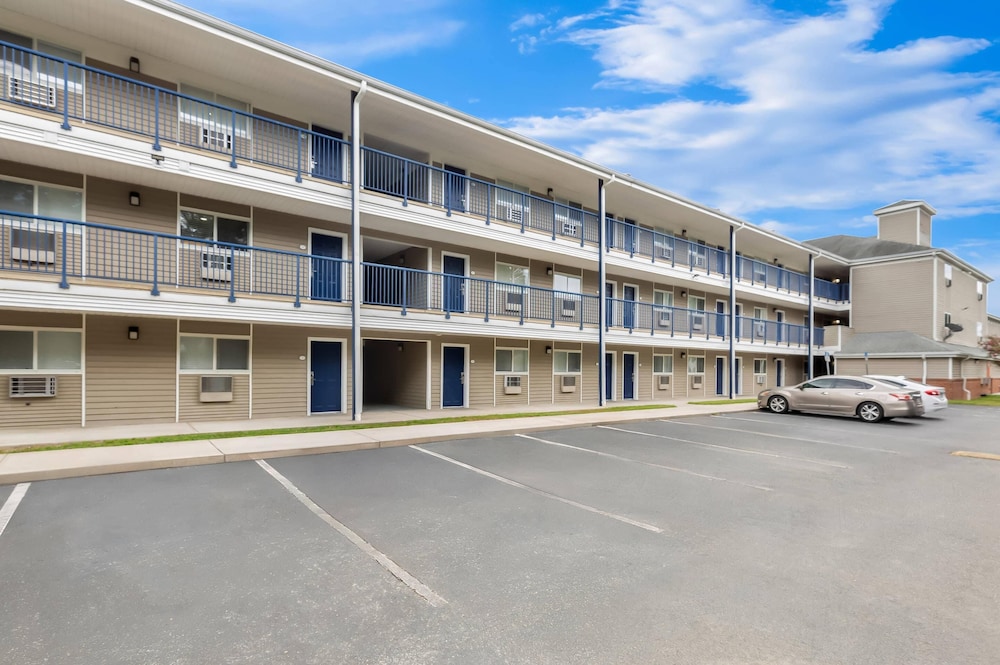 Birch Hill Suites Lakeland - photo 42