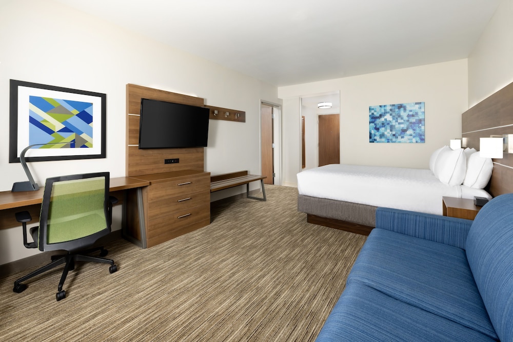 Holiday Inn Express & Suites Oakhurst Yosemite Park Area - photo 25