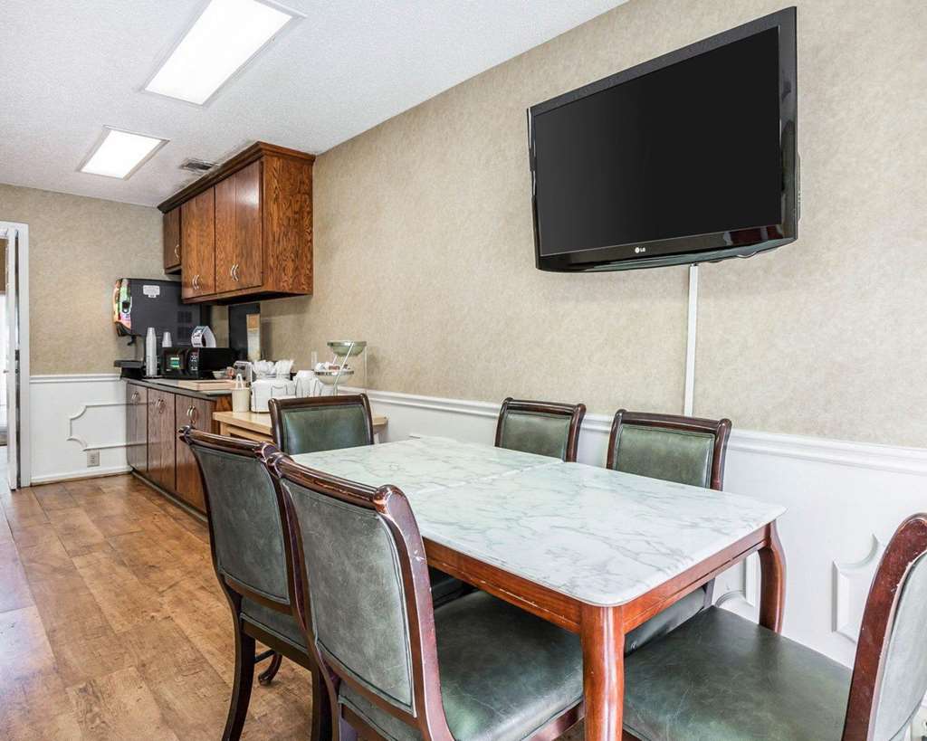 Quality Inn Bainbridge - photo 26