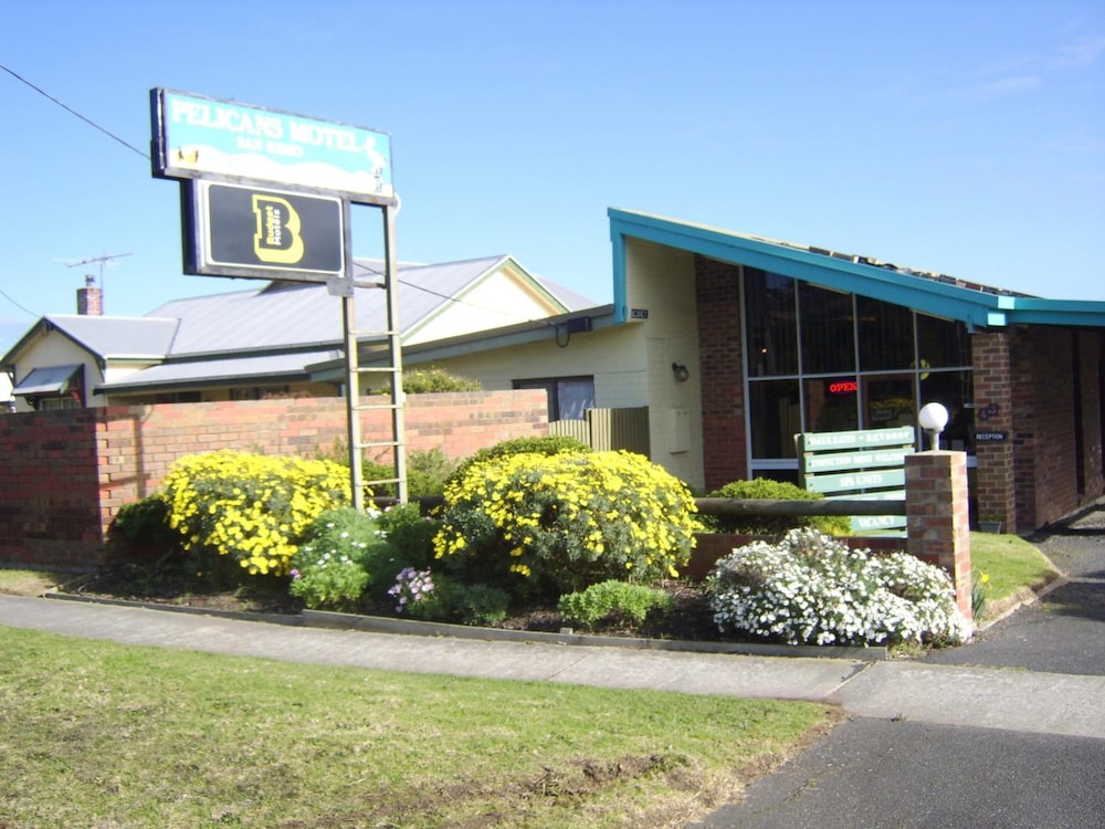 Pelicans Motel San Remo in San Remo, Australia