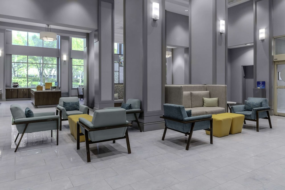 Hampton Inn & Suites Arlington Crystal City DCA - photo 2