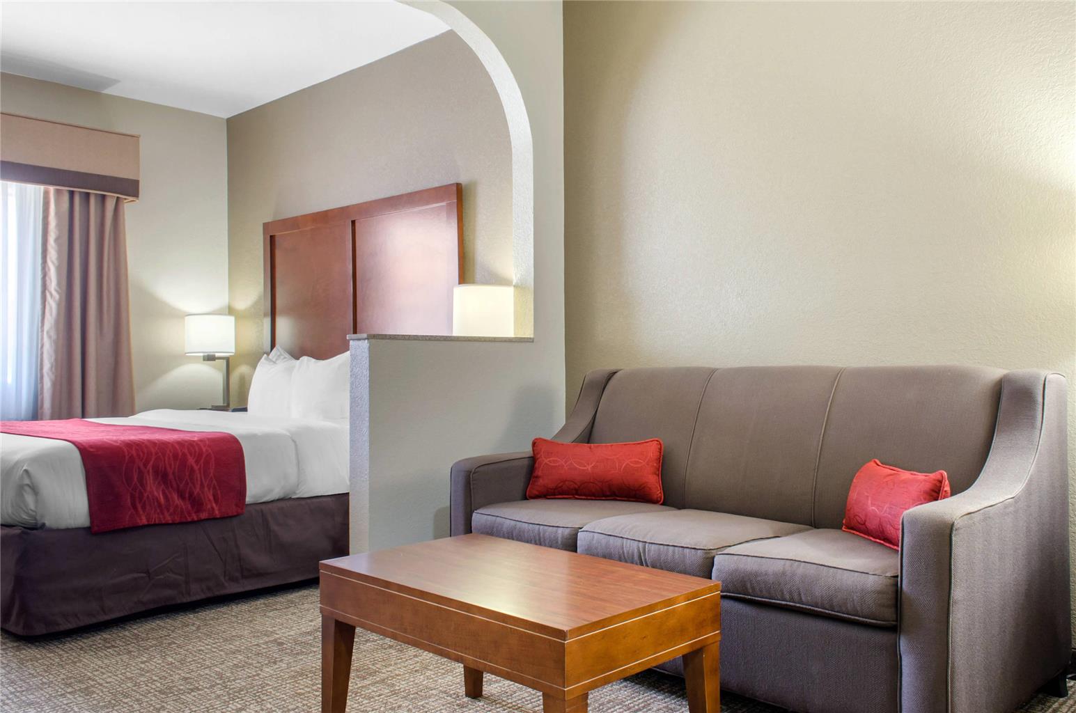 Comfort Inn & Suites Covington Mandeville - photo 25