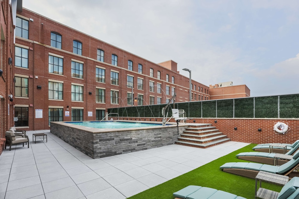 Homewood Suites by Hilton Charleston Historic District - photo 29