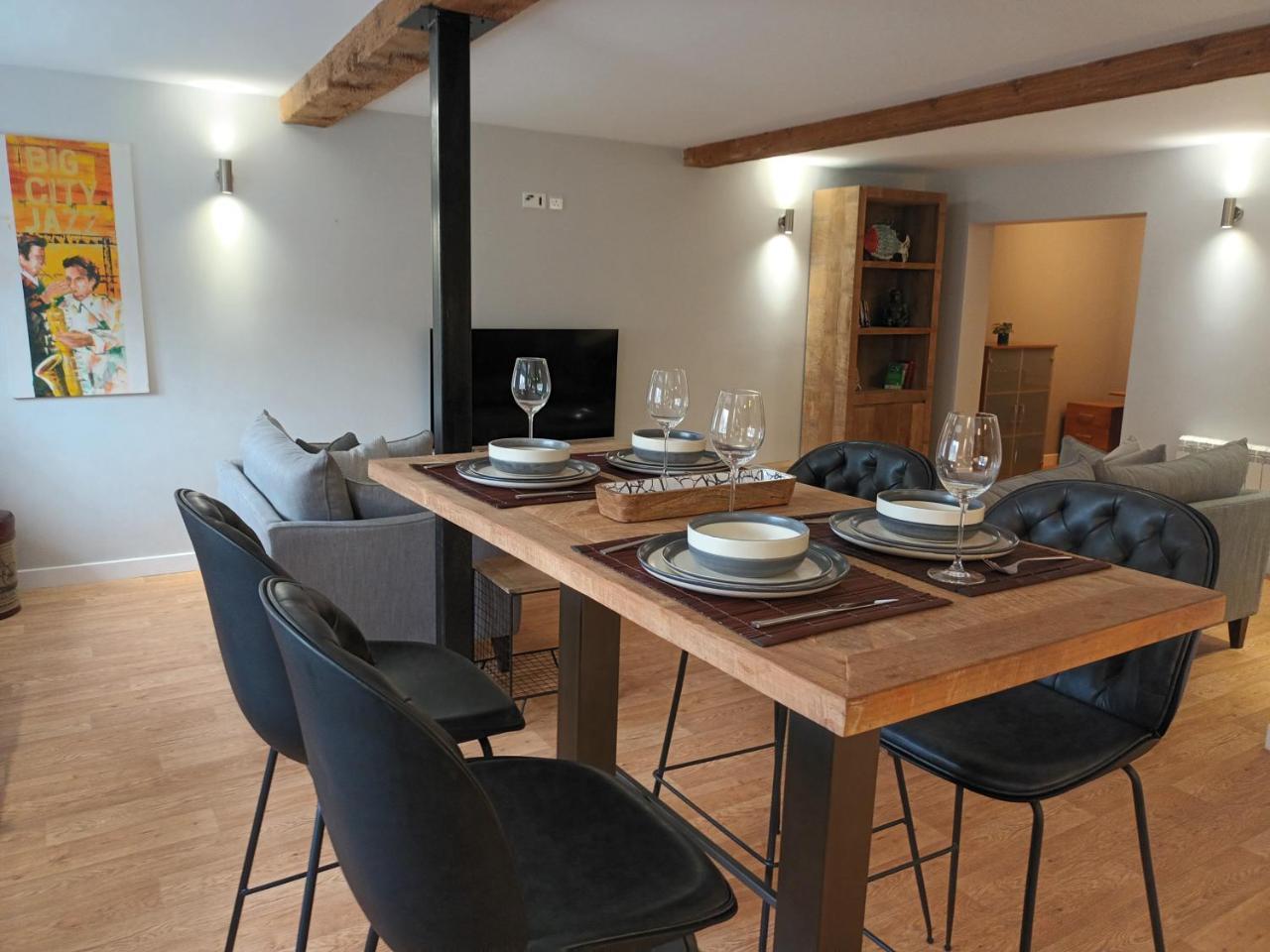 The Old Warehouse Ely Apartments — 4-Star Luxury Hotel in Ely, United Kingdom