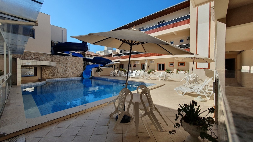 Tropicanas Apart Hotel — hotel in Florianopolis