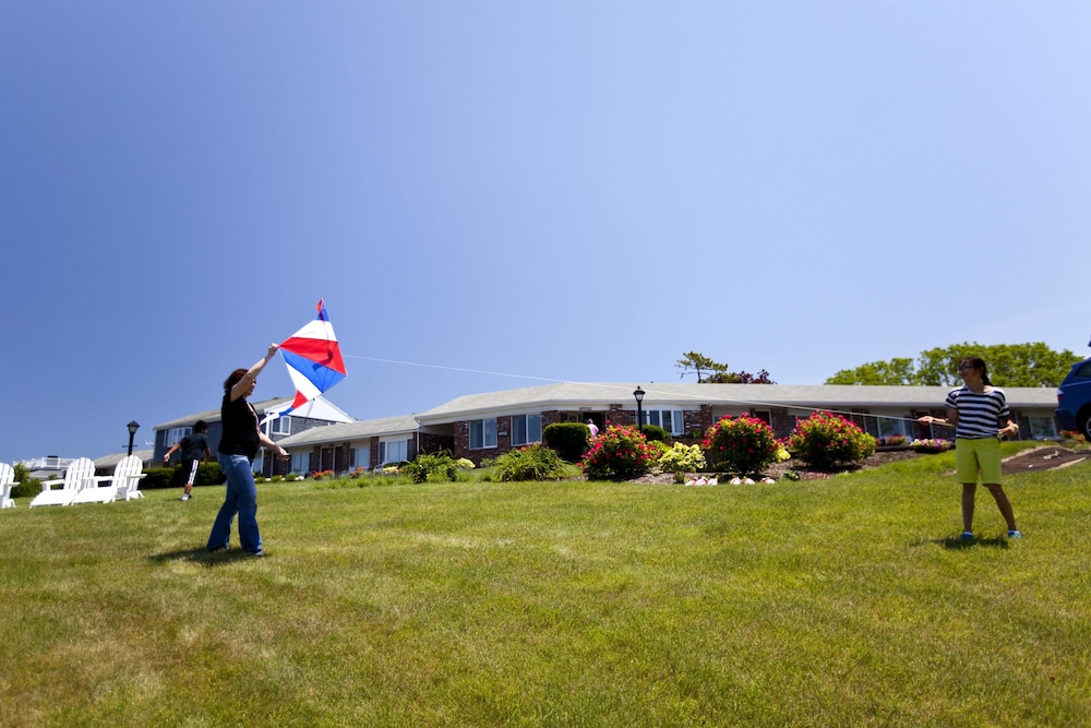 Seaglass Inn & Spa - photo 33