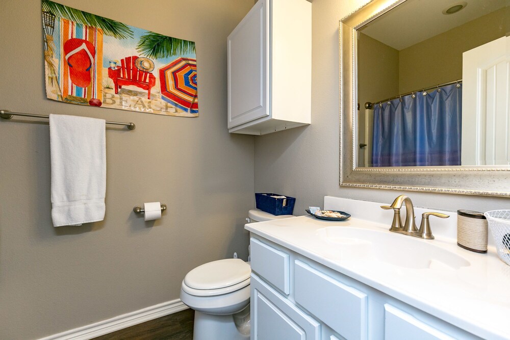 Brand New at Padre Beach View Resort by RedAwning - photo 18