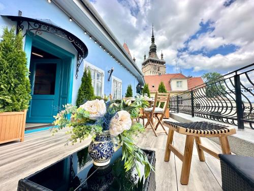Casa Albastră by Casa Otto — 4-Star Luxury Hotel in Sighisoara, Romania