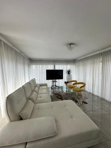 Laro - last minute hotel in Unknown City