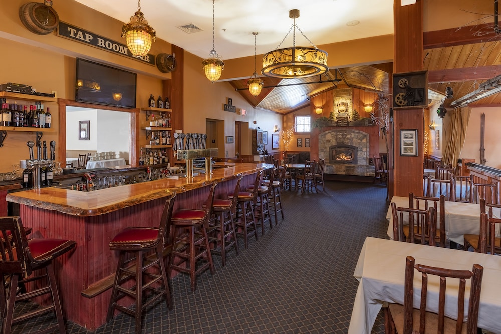 Woodstock Inn Station & Brewery - photo 18