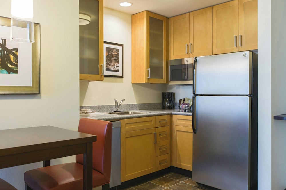 Residence Inn by Marriott Nashville Vanderbilt West End - photo 10