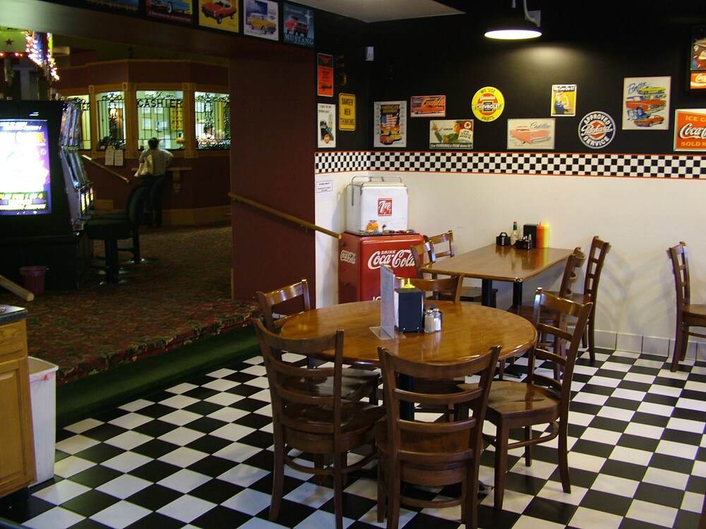 Martin & Mason Hotel - photo 29