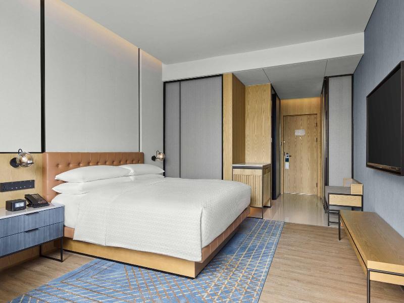 Four Points by Sheraton Huzhou Nanxun — 4-Star Luxury Hotel in Huzhou, People's Republic of China