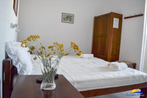 Cyclades Rooms — Antiparos — photo 2