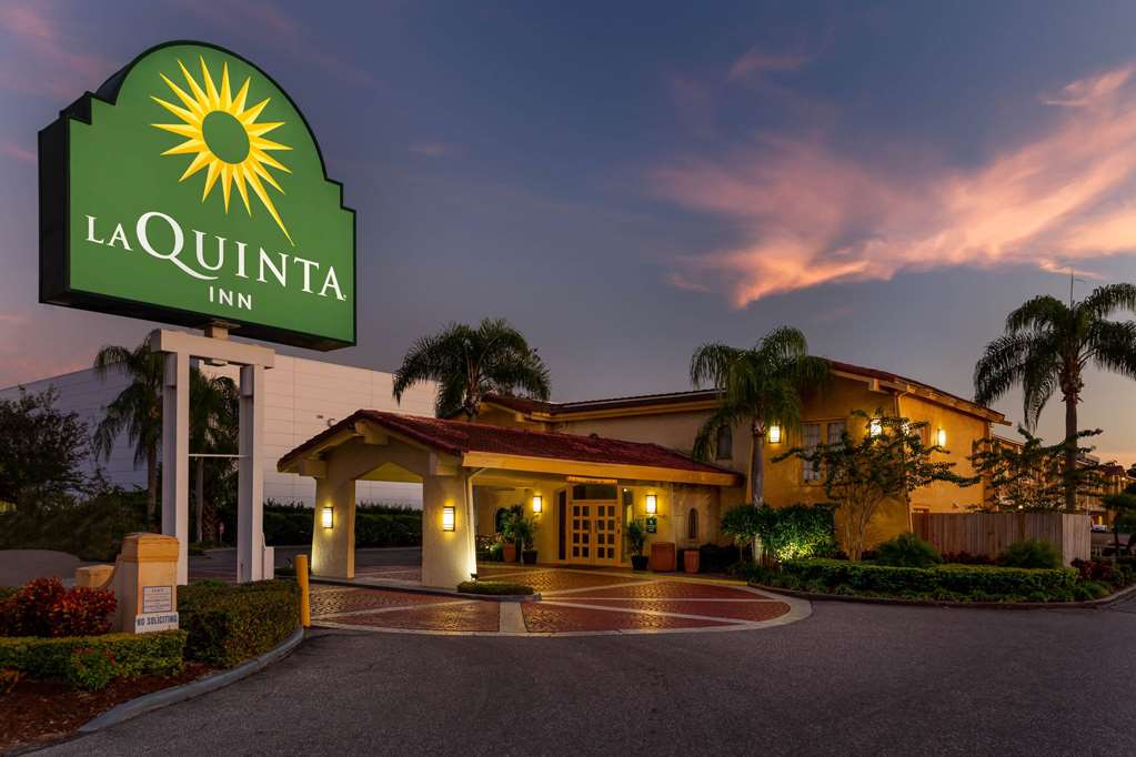 La Quinta Inn Tampa Airport Stadium Westshore - featured photo