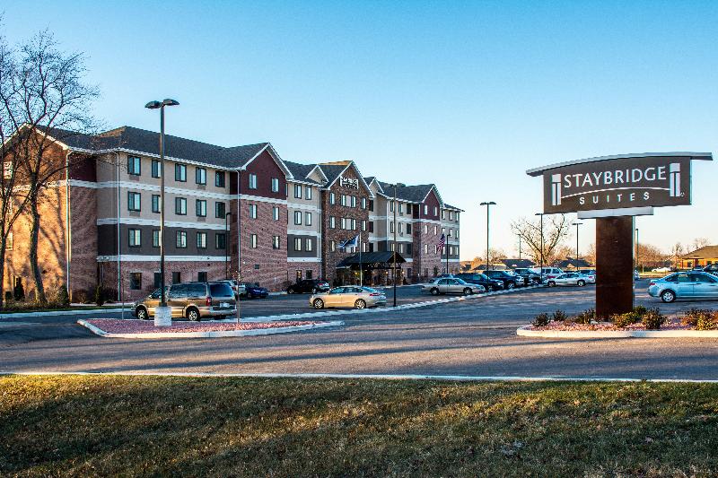 Staybridge Suites Schererville by IHG - photo 7