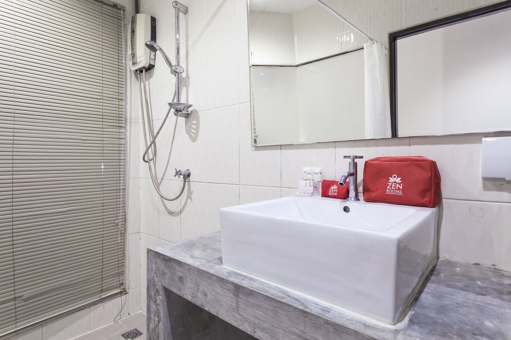 ZEN Rooms Basic Nanai Phuket — Patong — photo 5