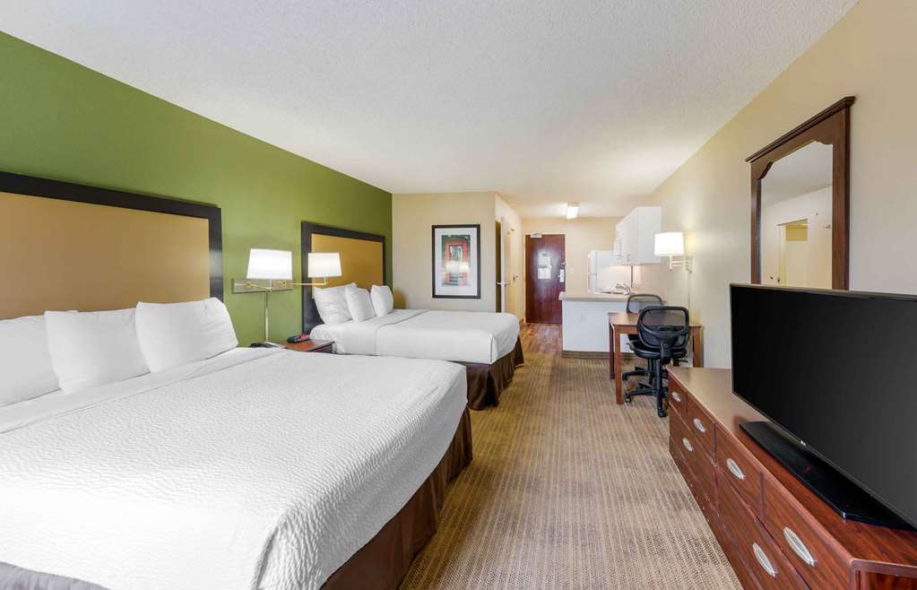Extended Stay America Suites Orange County Huntington Beach - photo 22
