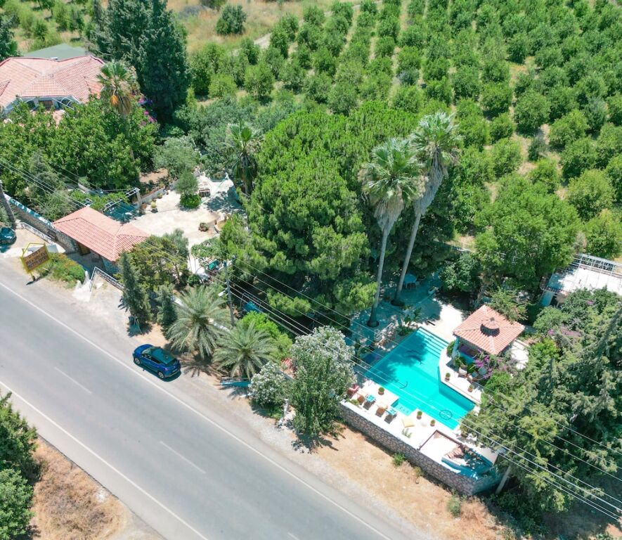 Dort Mevsim Evi in Datca, Turkey