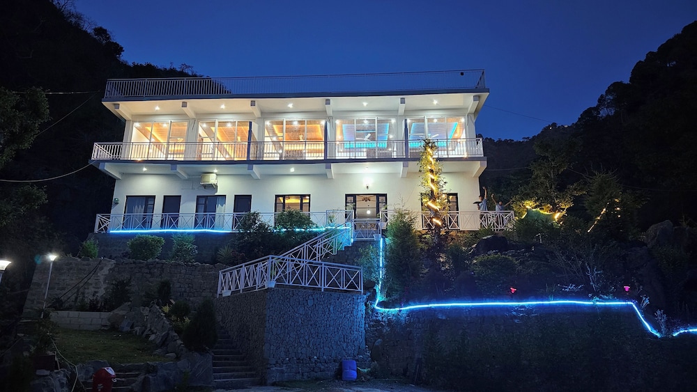 On The Rocks - last minute hotel in Kasauli