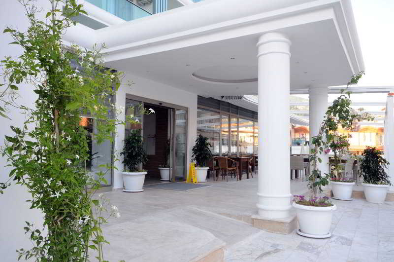 Idas Hotel in Icmeler, Turkey