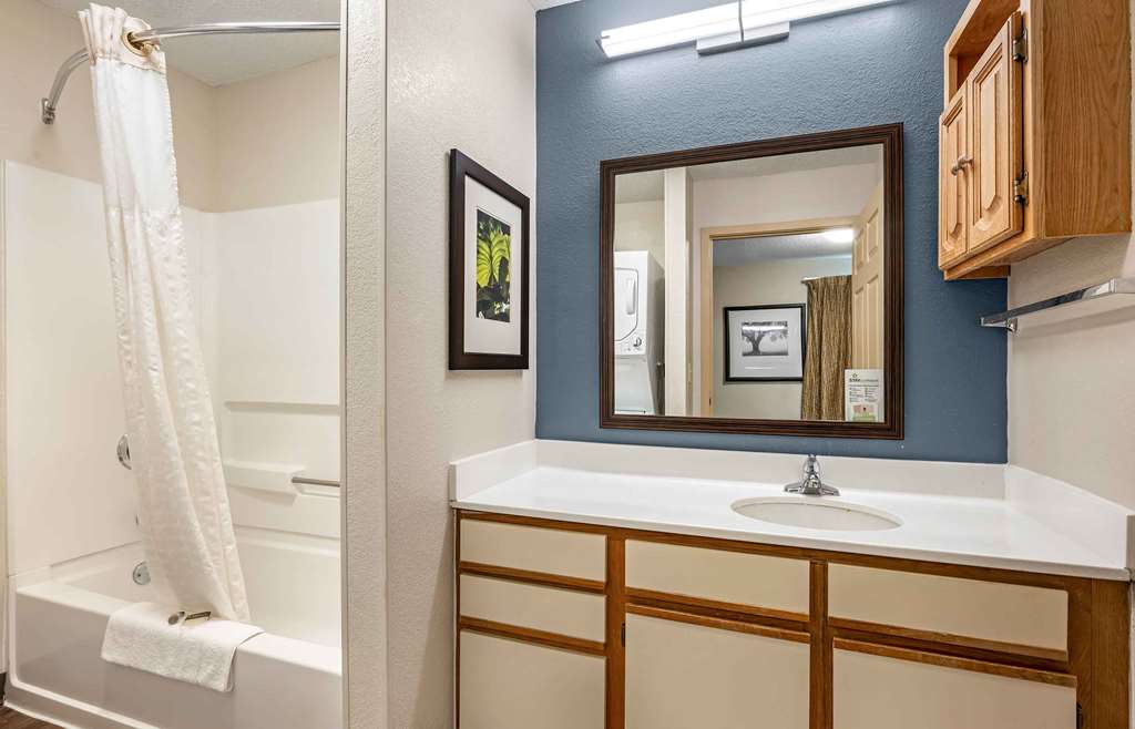 Extended Stay America Suites Cincinnati Blue Ash Reed Hartma - photo 53