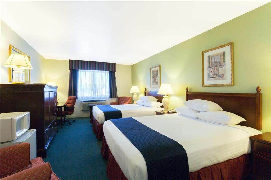 Super 8 by Wyndham Montpelier - photo 10