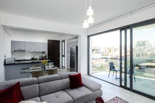 Solaar Apartments St Lazarous