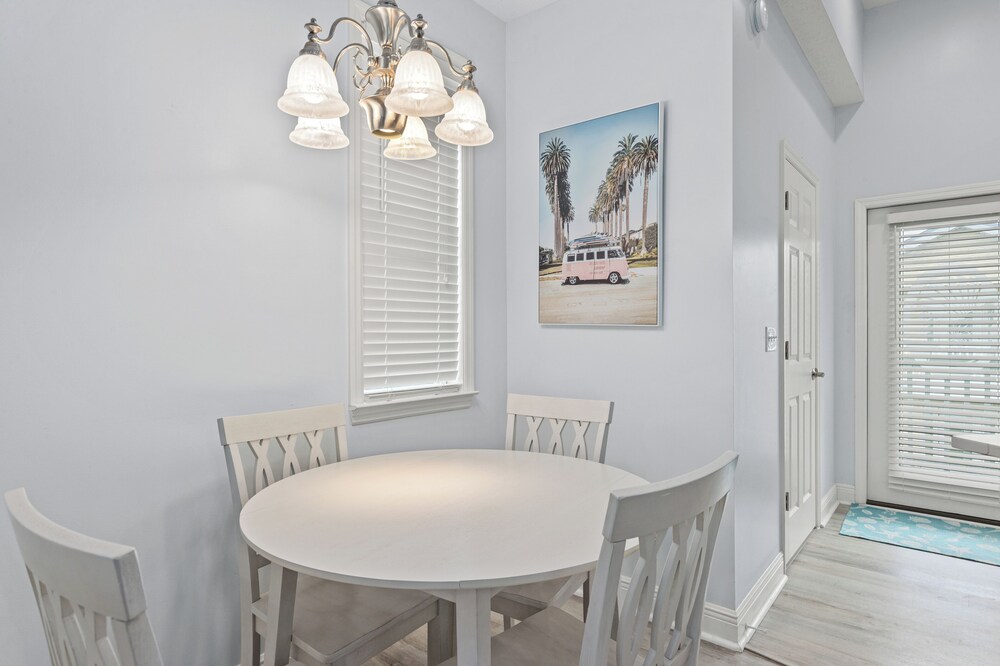 Sago by the Sea: 2 bed 2.5 bath Retreat Steps From the Beach Sleeps 7 - photo 24