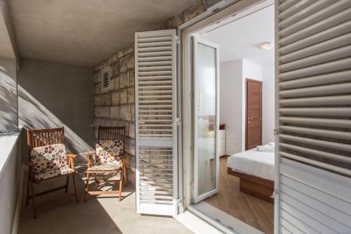 Apartments Gravosa