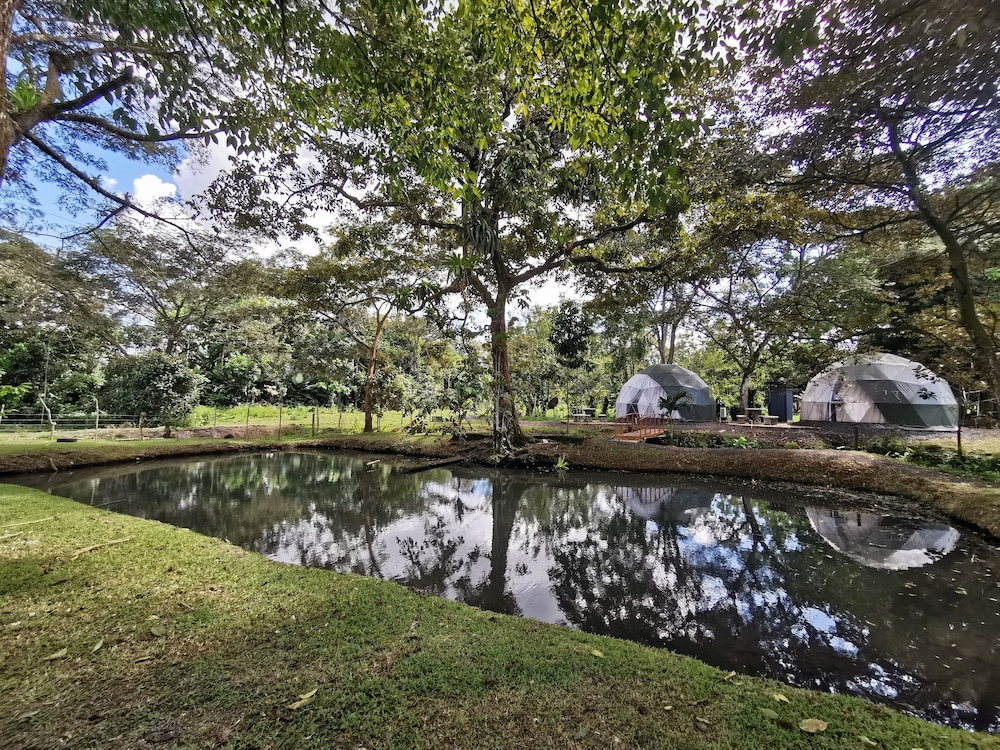 Domo Geodésico 01 in Quesada, Costa Rica