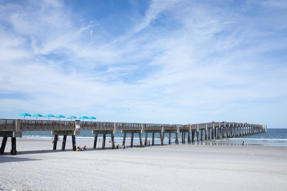 SpringHill Suites by Marriott Jacksonville Beach Oceanfront - photo 71