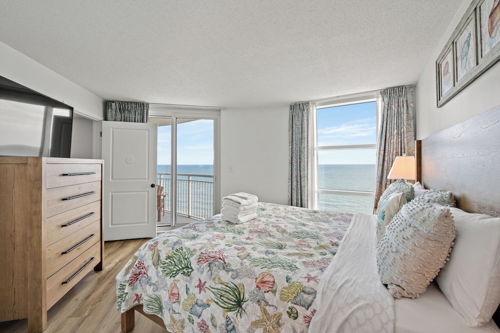 Units at Sandy Beach Resort by Elliott Beach Rentals - photo 7
