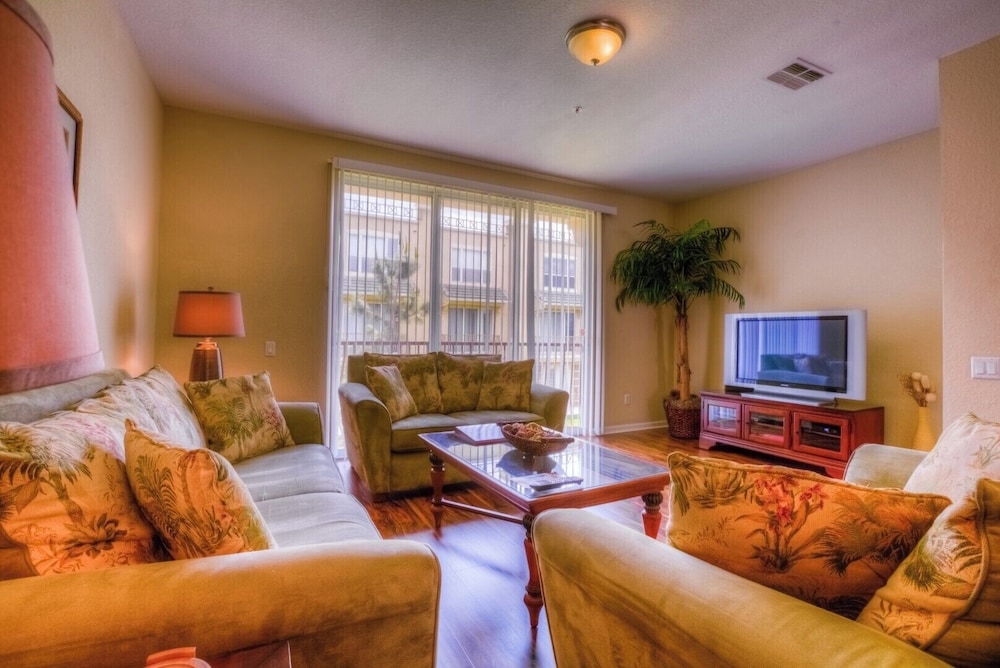 Resort Townhome: Perfect Orlando Vacation Spot - featured photo