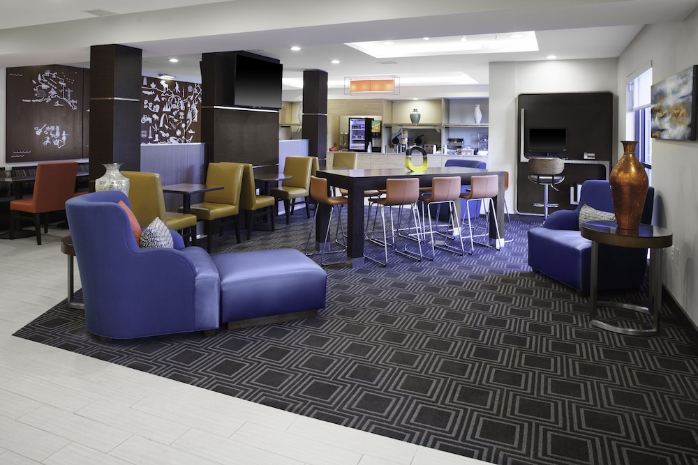 TownePlace Suites by Marriott Detroit Canton - photo 3
