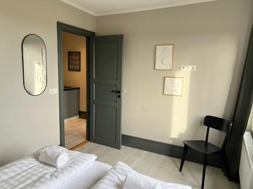 The Greyhouse Small Apartment