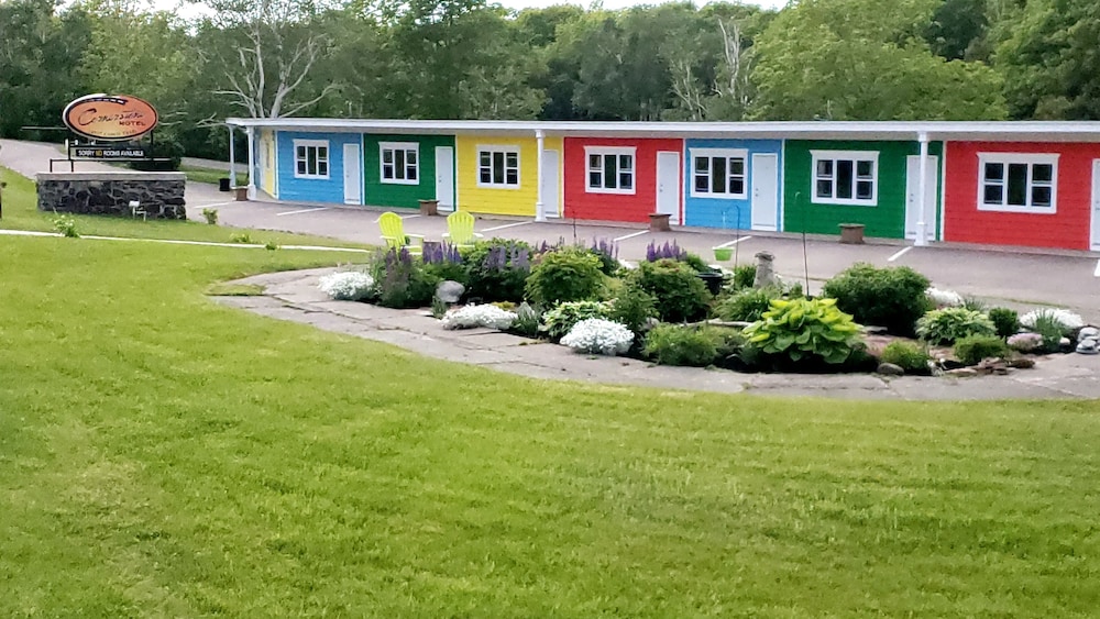 Cornerstone Motel - last minute hotel in La Prairie