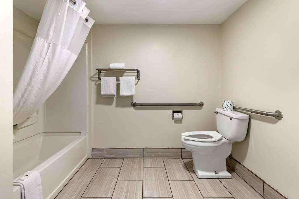 Quality Inn Brunswick - photo 21