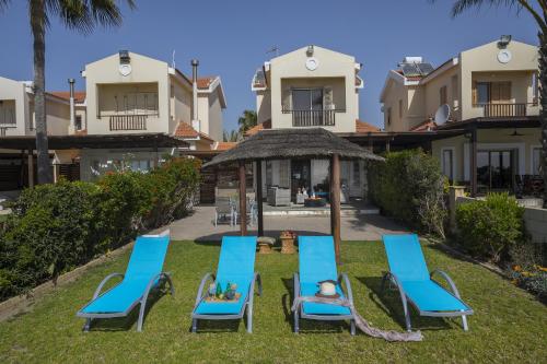 Meneou Beachfront Villa — Meneou — photo 2