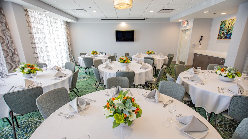 Holiday Inn Knoxville N Merchant Drive by IHG - photo 28