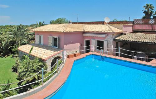 Villa Eleonora — 4-Star Luxury Hotel in Siracusa, Italy
