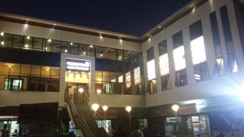 Tandoor Palace Hotel & Restaurant