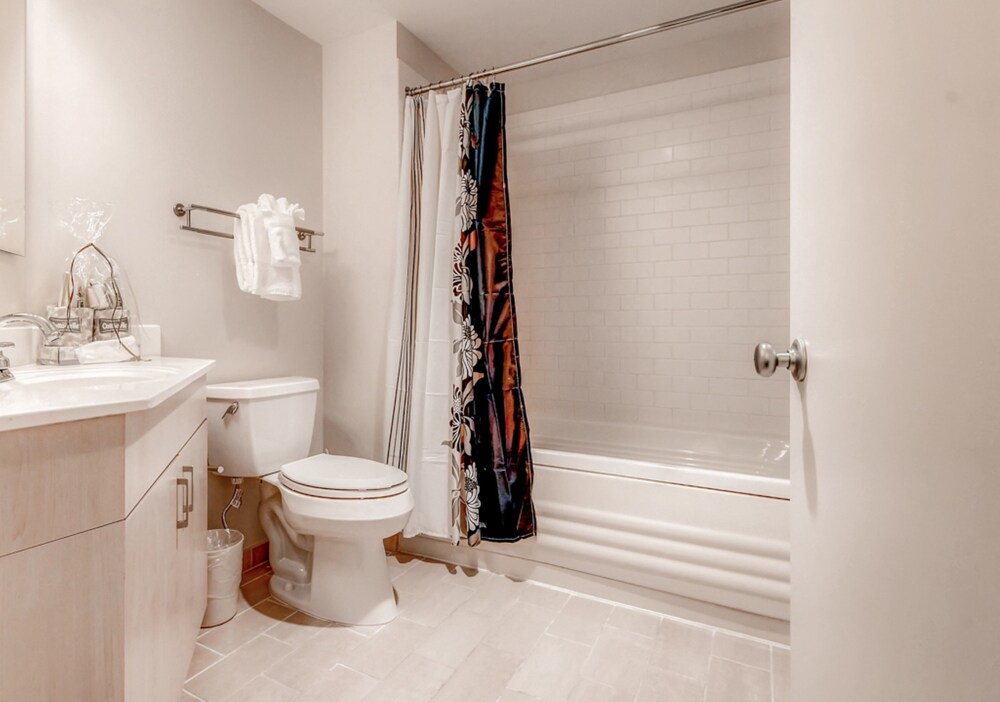 Global Luxury Suites Longwood Medical - photo 38