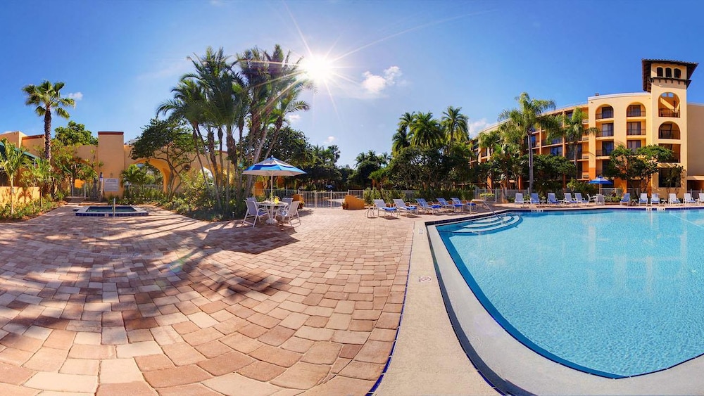 Courtyard by Marriott Bradenton Sarasota Riverfront - photo 12