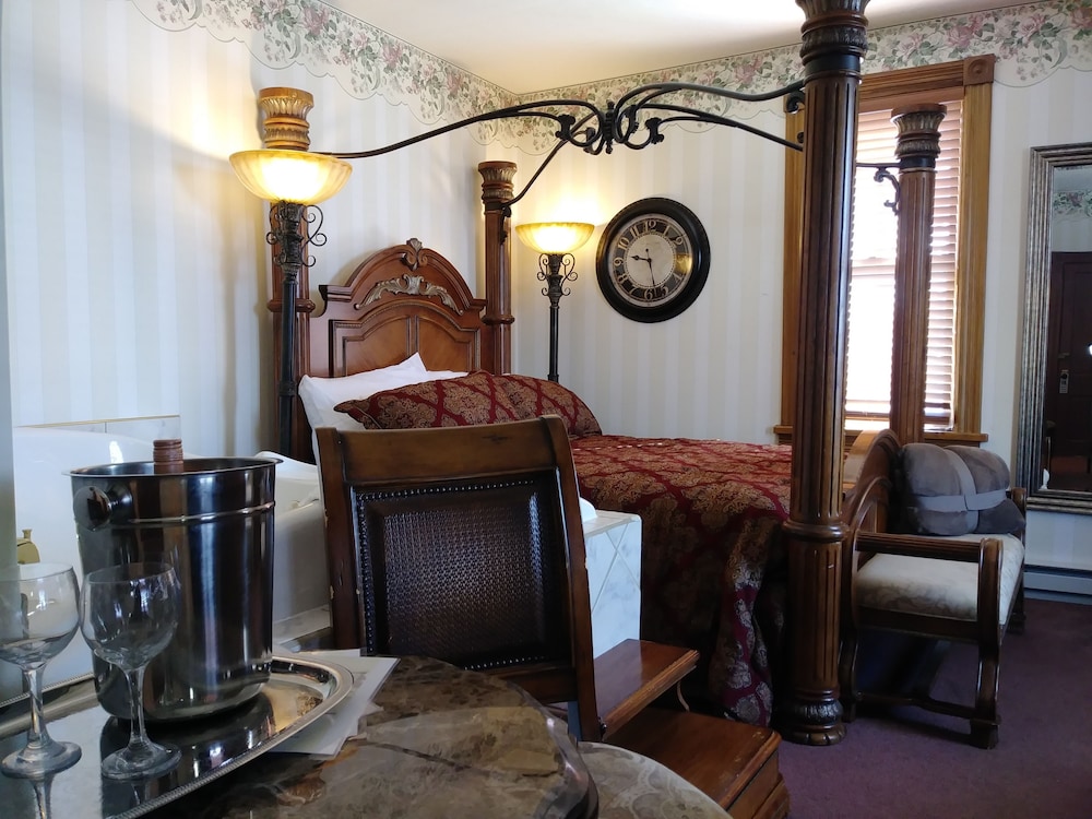 The Thayer - photo 4