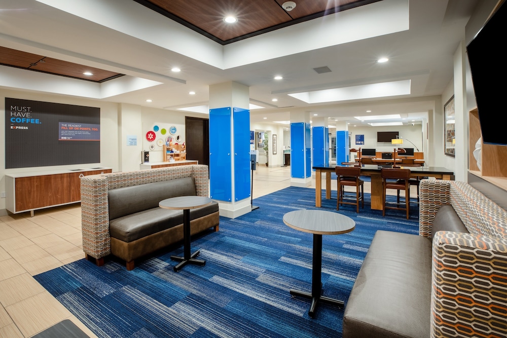 Holiday Inn Express & Suites Rockport Bay View by IHG - photo 44