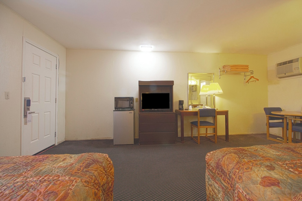 A Ok Motel Waurika OK - photo 36