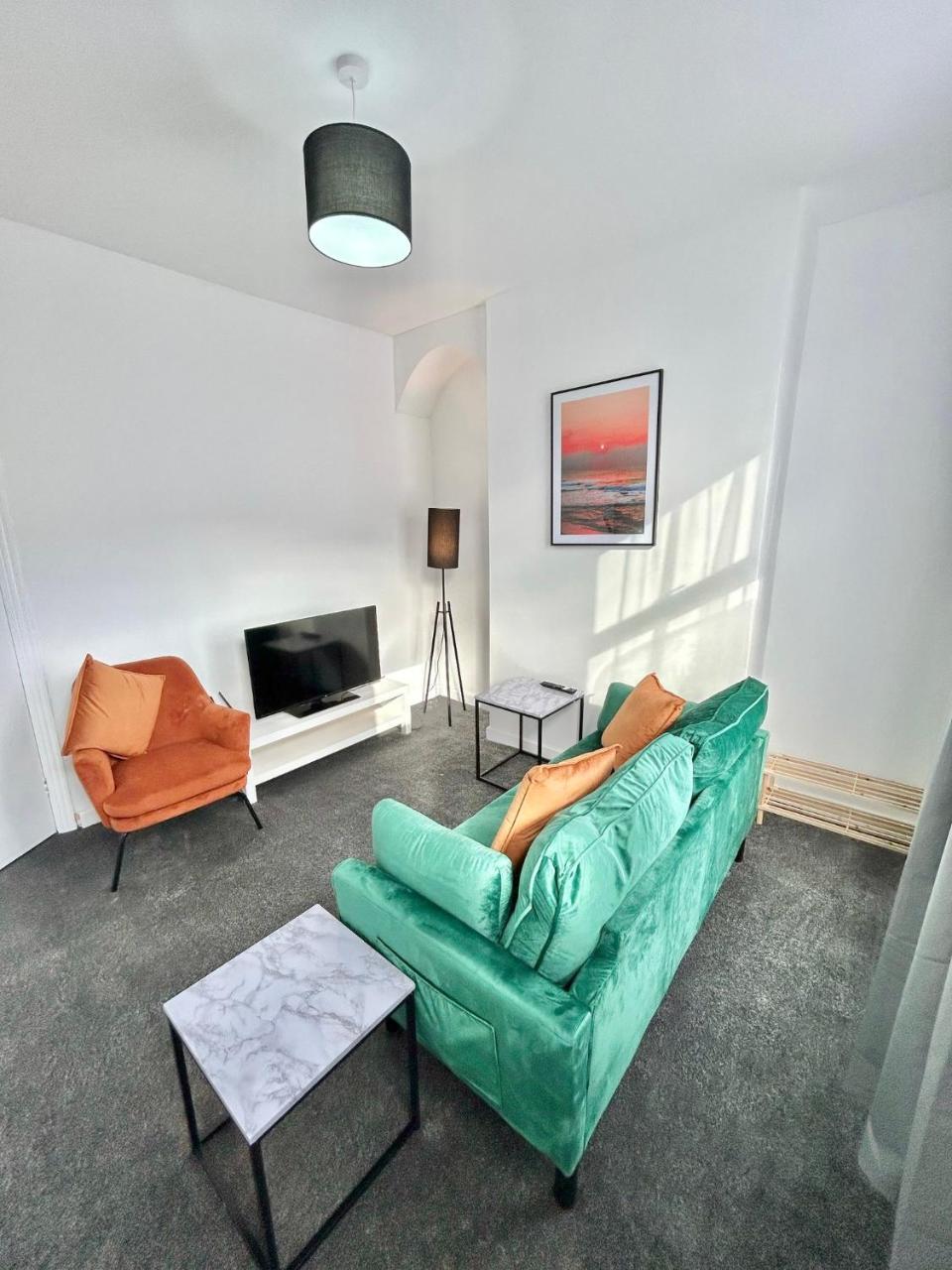 Beautiful Space - carbon neutral hotel in Coventry