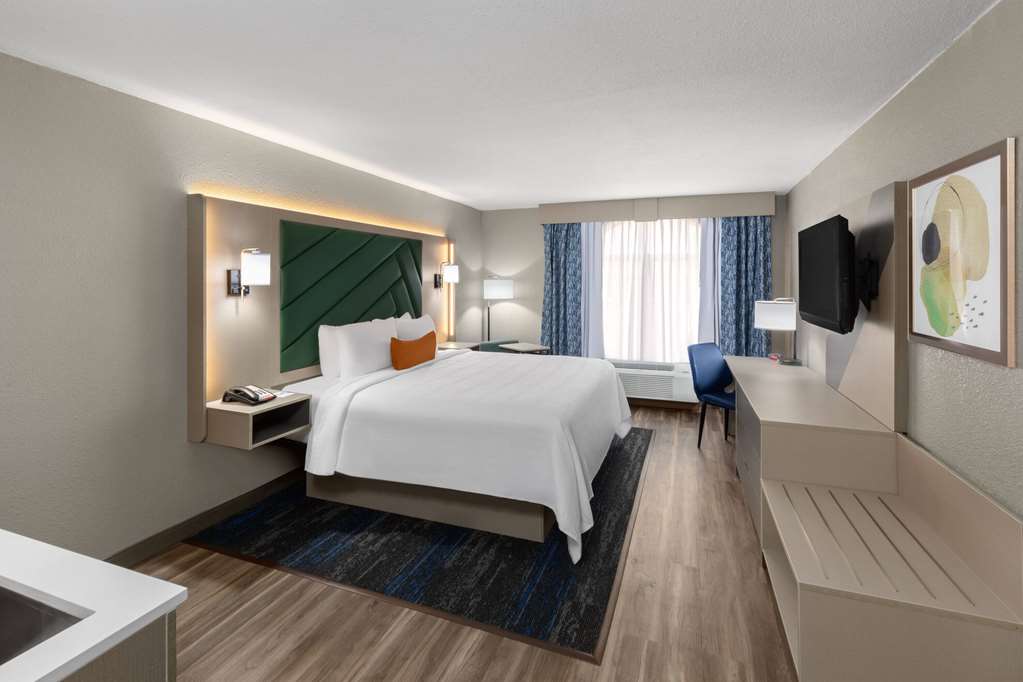 Wingate by Wyndham Sulphur Near Lake Charles - photo 34