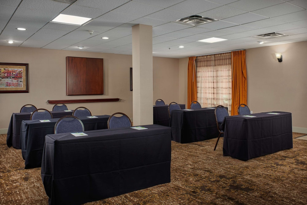 Homewood Suites by Hilton Sarasota - photo 46